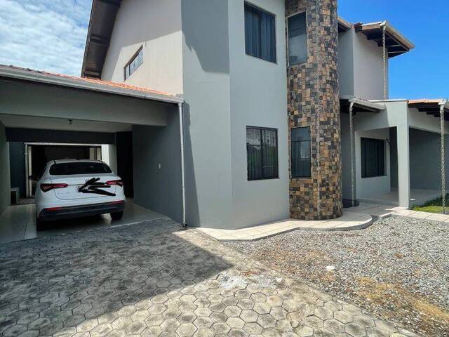 #126 - Casa para Venda em Navegantes - SC - 3