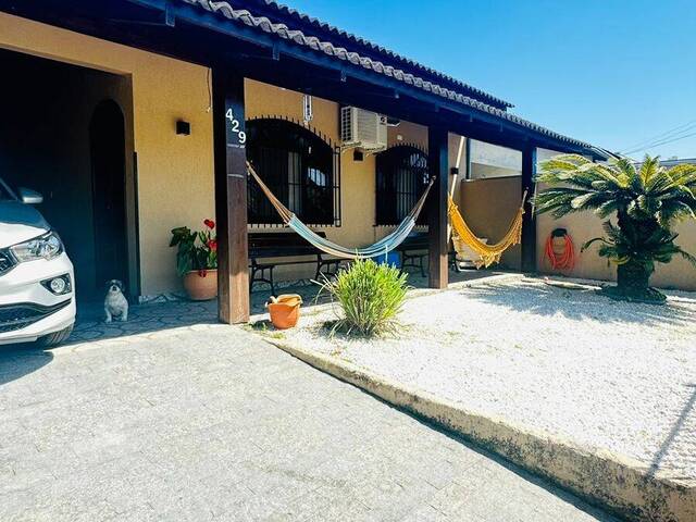 #254 - Casa para Venda em Navegantes - SC