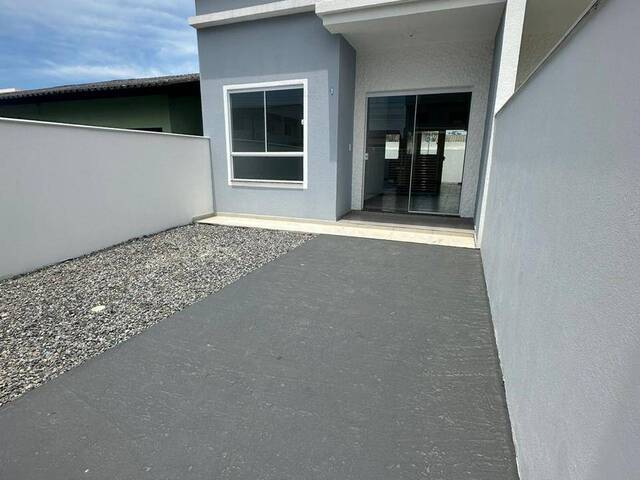#1205 - casa geminada para Locação em Navegantes - SC