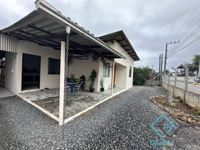 #330 - Casa para Venda em Navegantes - SC - 1