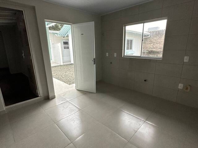#1225 - Casa para Locação em Navegantes - SC - 2
