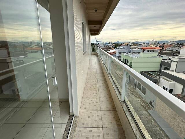 #1227 - Apartamento para Locação em Navegantes - SC - 1