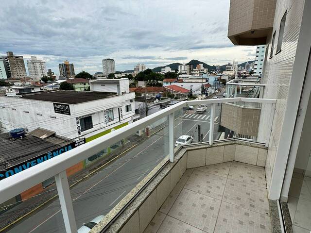 #1228 - Apartamento para Locação em Navegantes - SC - 1