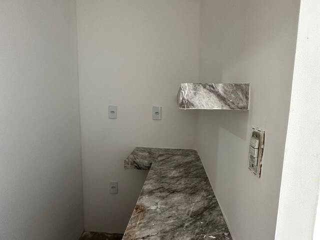 Sala para Locação em Navegantes - 5