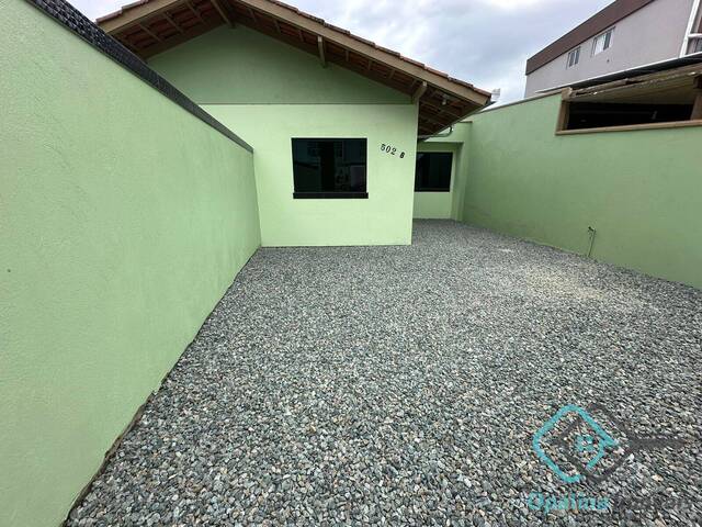 #1252 - Casa para Locação em Navegantes - SC - 1