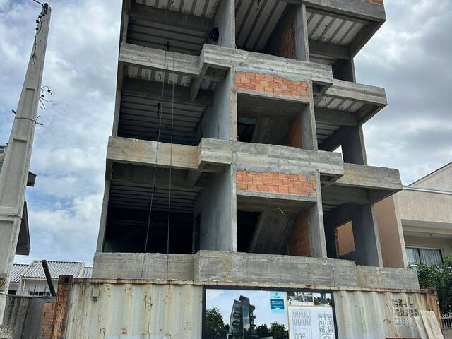 #417 - Apartamento para Venda em Navegantes - SC