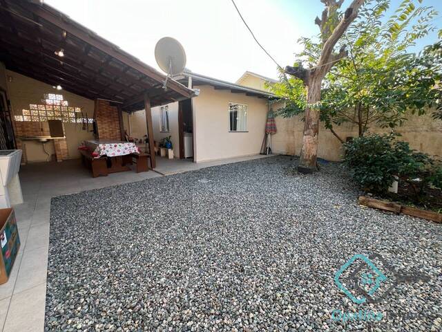 #434 - Casa para Venda em Navegantes - SC - 2
