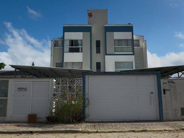 #440 - Apartamento para Venda em Navegantes - SC - 1