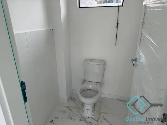 Casa para Venda em Navegantes - 5