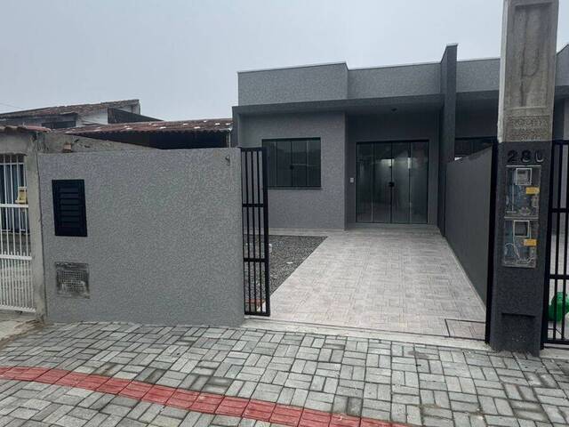 #521 - Casa para Venda em Navegantes - SC - 2
