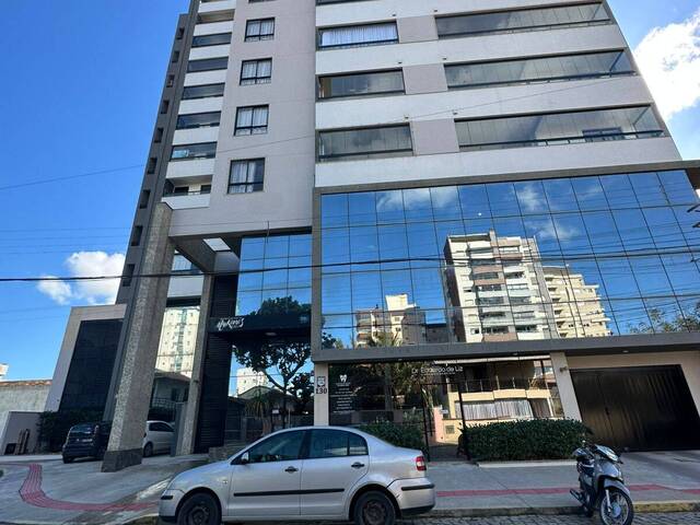 #527 - Apartamento para Locação em Navegantes - SC - 1
