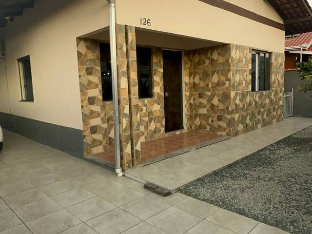 #1291 - Casa para Venda em Navegantes - SC