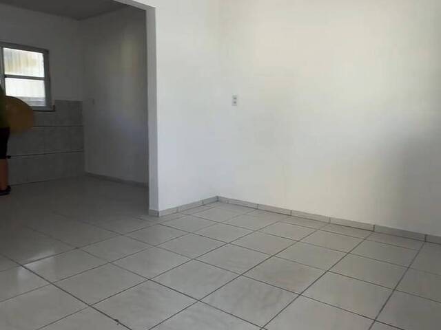 #547 - Casa para Locação em Navegantes - SC - 3