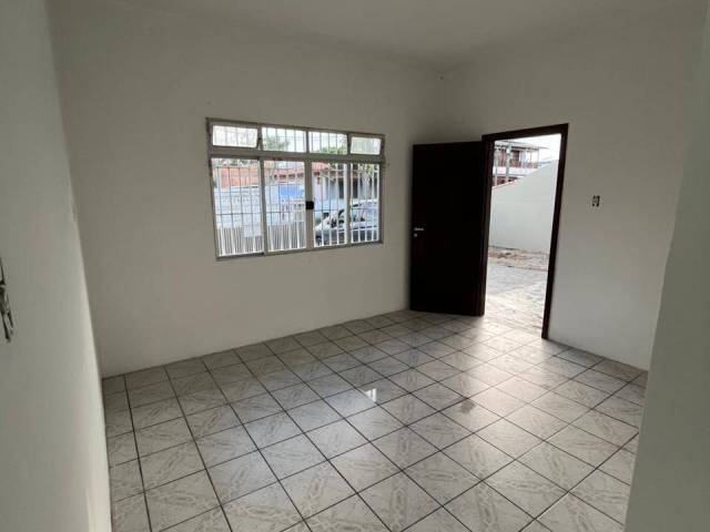 Casa para Locação em Navegantes - 4