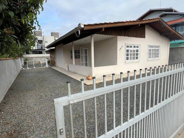 #590 - Casa para Venda em Navegantes - SC - 1