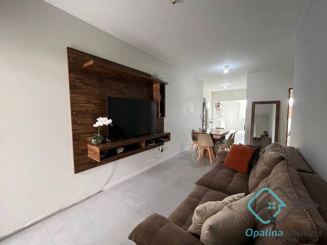 #596 - Apartamento para Venda em Navegantes - SC