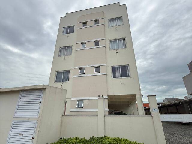 #609 - Apartamento para Locação em Navegantes - SC