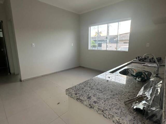 #581 - Apartamento para Locação em Navegantes - SC